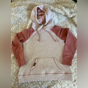 Maurice’s Peach And Cream Colored Quilted Hoodie. Women’s Size Medium.